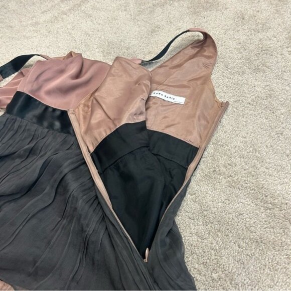 Zara silk satin V-neck sleeveless pleated tiered layered dress Sz  L pink gray - Picture 6 of 15